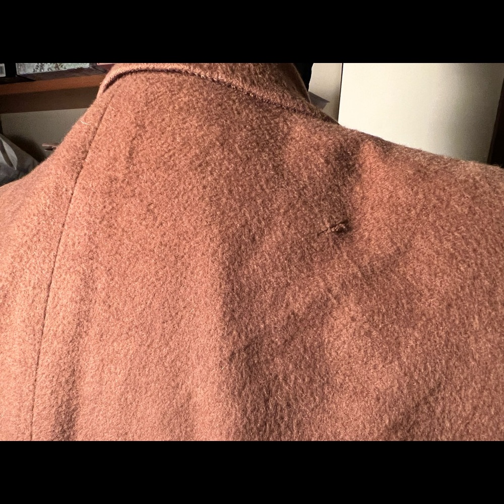 Vintage Gucci Cashmere Coat - Picture 9 of 10